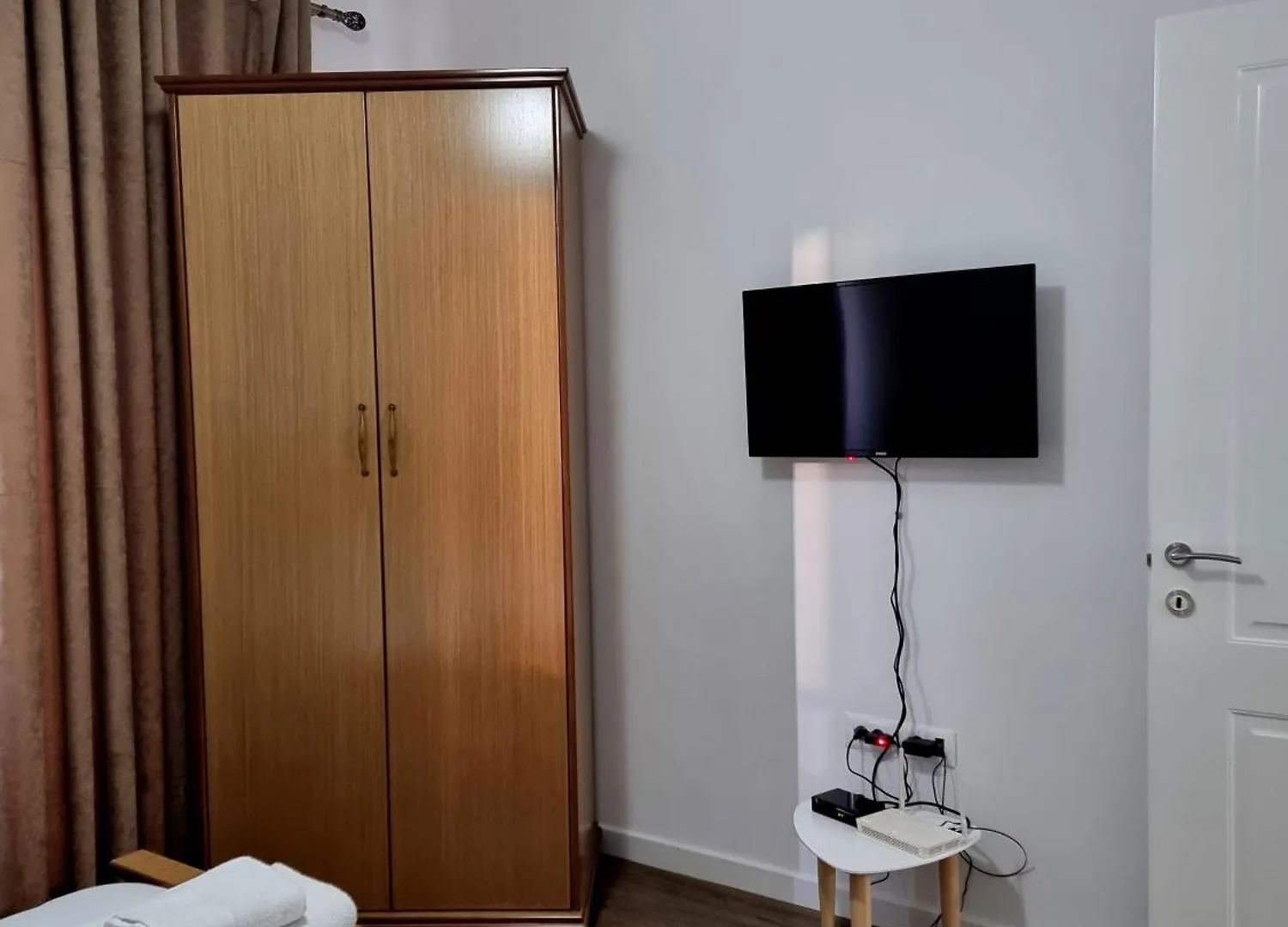 Treis Apartment Korce
