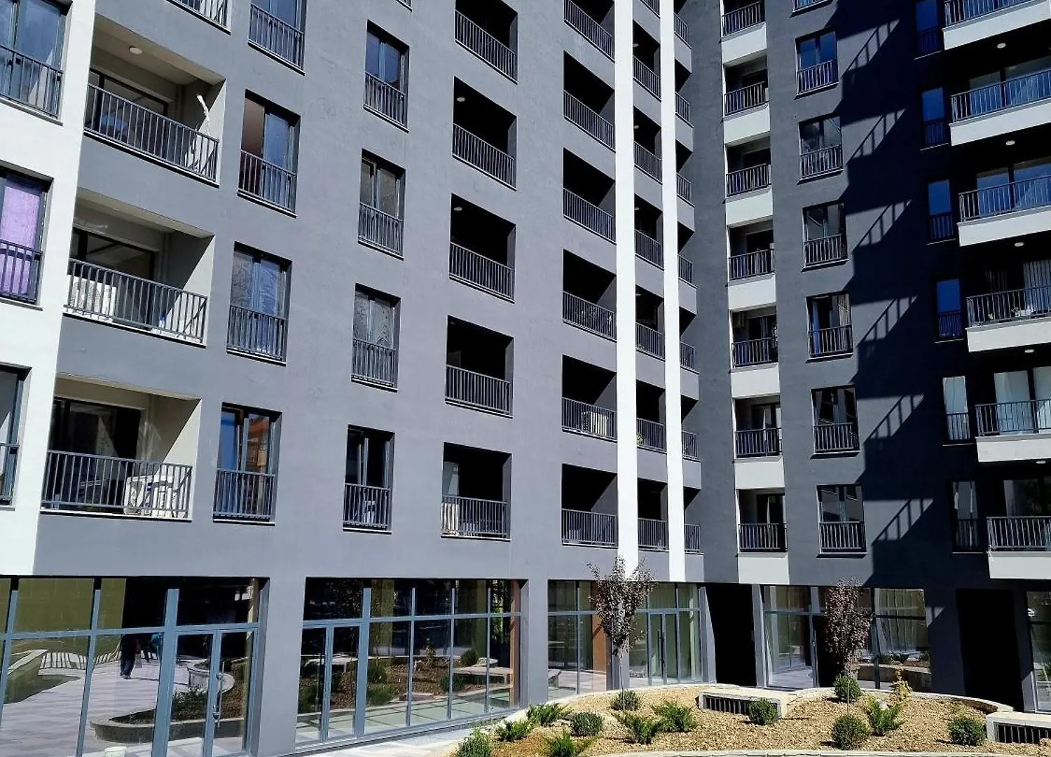Treis Apartment Korce